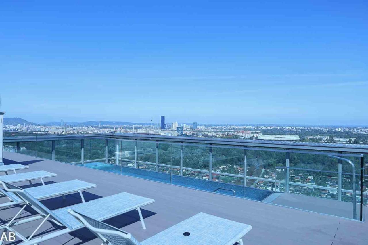 Superior Apartment & Rooftop Pool Viyana Dış mekan fotoğraf